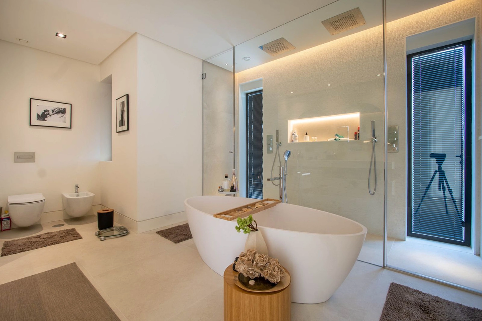 Villa for sale in Benahavis