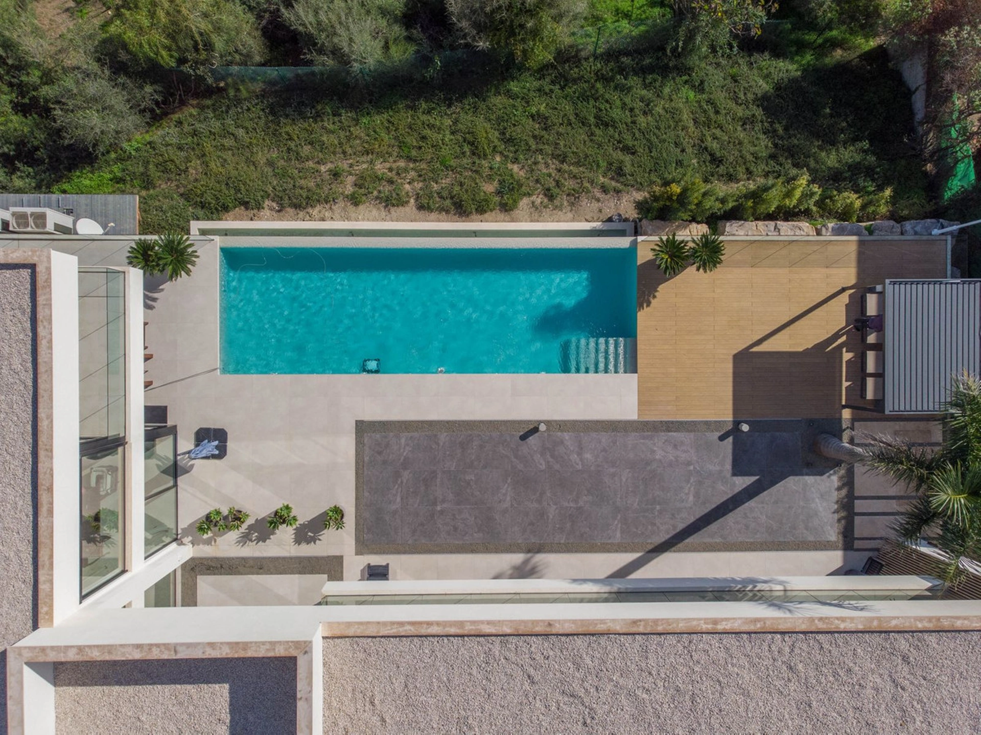 Villa for sale in Benahavis
