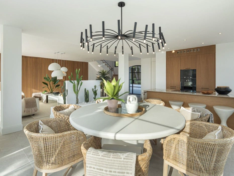 Villa for sale in Nueva Andalucia, Marbella