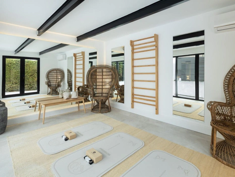 Villa for sale in Nueva Andalucia, Marbella