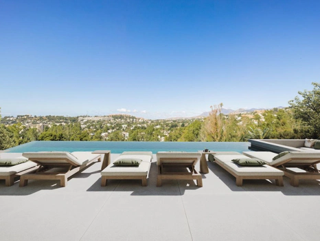 Villa for sale in Nueva Andalucia, Marbella