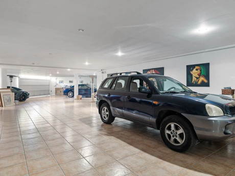 Villa en venta en Nueva Andalucia, Marbella