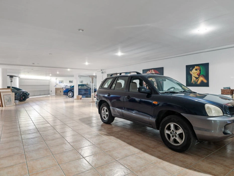 Villa en venta en Nueva Andalucia, Marbella