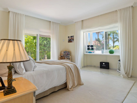 Villa en venta en Nueva Andalucia, Marbella