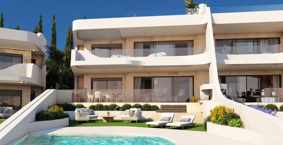 Villa for sale in Cabopino, Marbella East