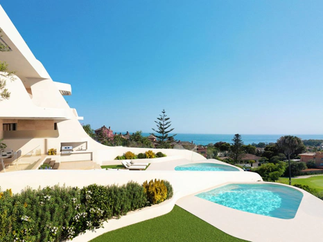 Villa for sale in Cabopino, Marbella East