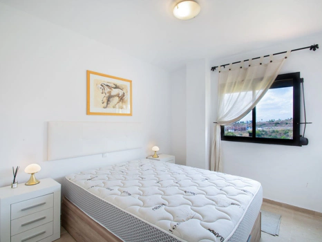 Apartment for sale in Estepona