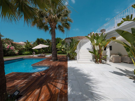 Villa for sale in Marbesa, Marbella East