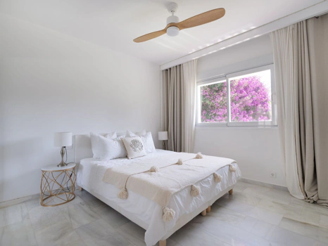 Villa for sale in Marbesa, Marbella East
