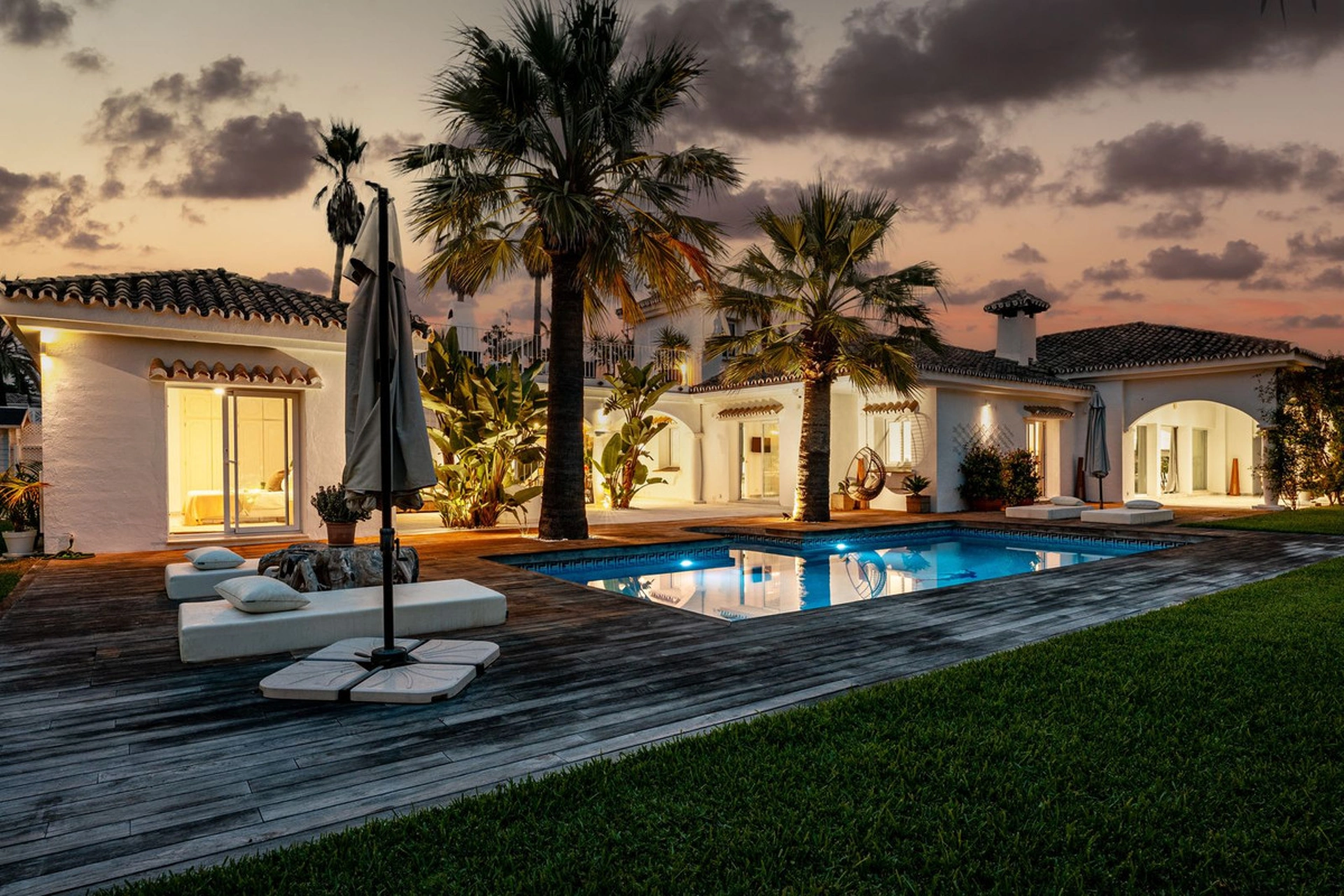 Villa for sale in Marbesa, Marbella East