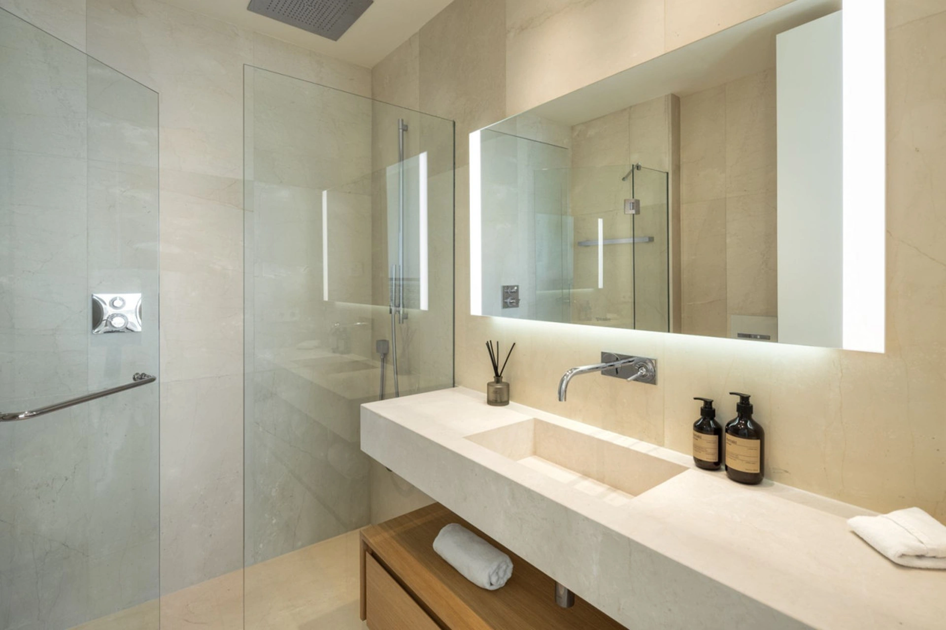 Apartment for sale in La Quinta, Benahavis