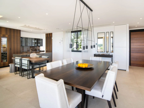 Villa for sale in Nueva Andalucia, Marbella