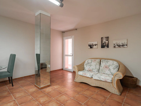 Villa for sale in New Golden Mile, Estepona East