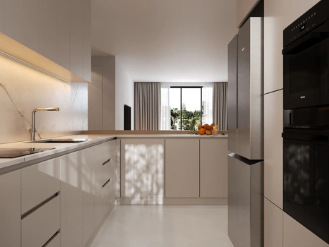Apartment for sale in New Golden Mile, Estepona East