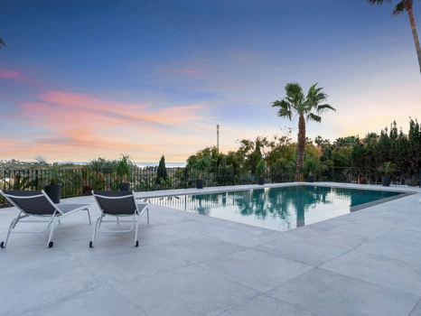 Villa for sale in Los Flamingos, Benahavis
