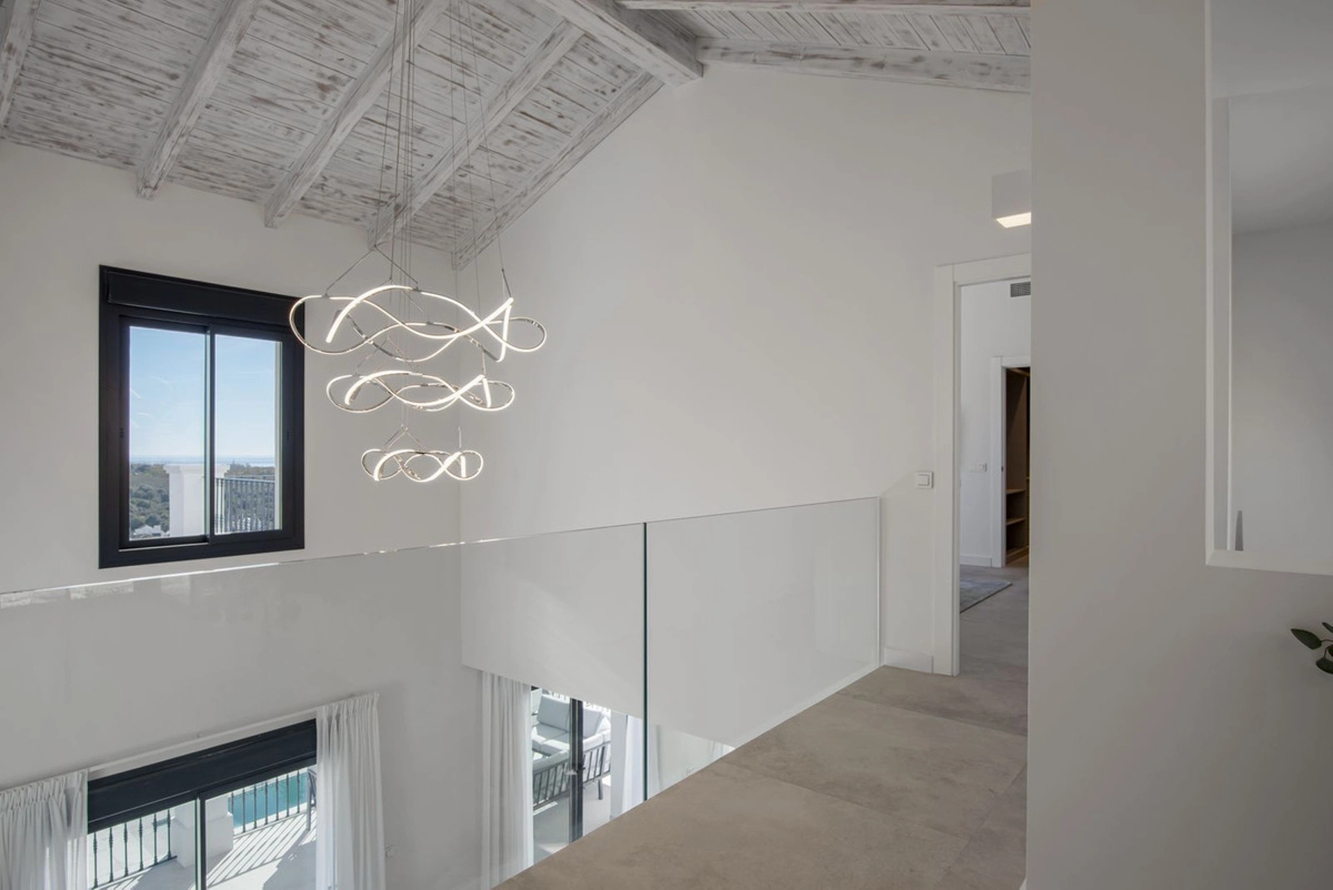 Villa for sale in Los Flamingos, Benahavis