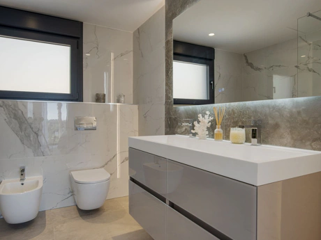 Villa for sale in Los Flamingos, Benahavis