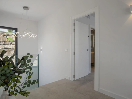 Villa for sale in Los Flamingos, Benahavis