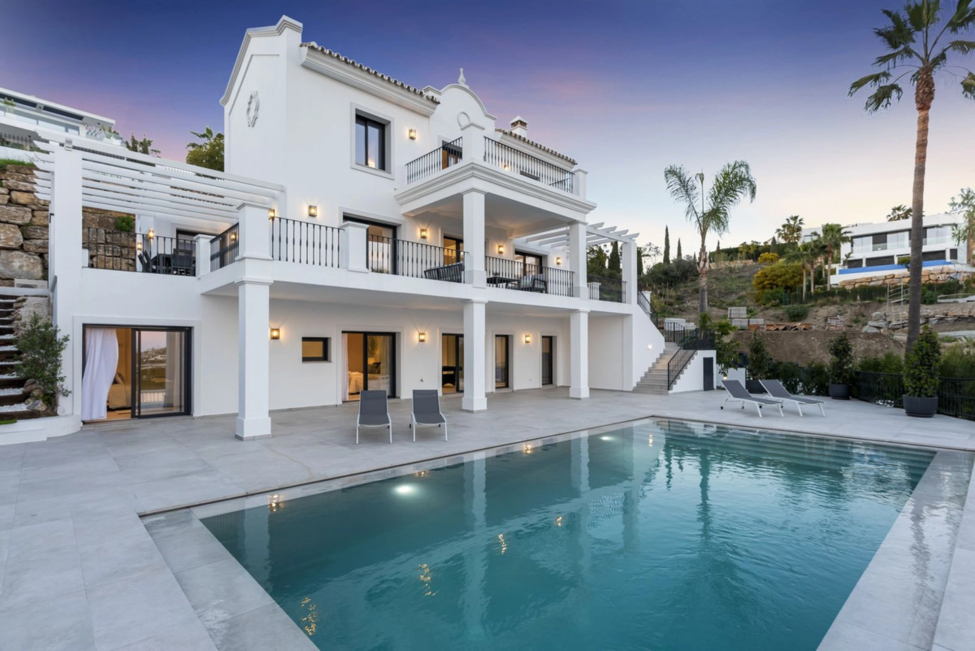 Villa for sale in Los Flamingos, Benahavis