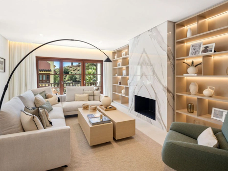 Villa for sale in Sierra Blanca, Marbella Golden Mile