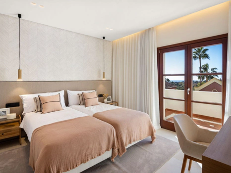Villa for sale in Sierra Blanca, Marbella Golden Mile