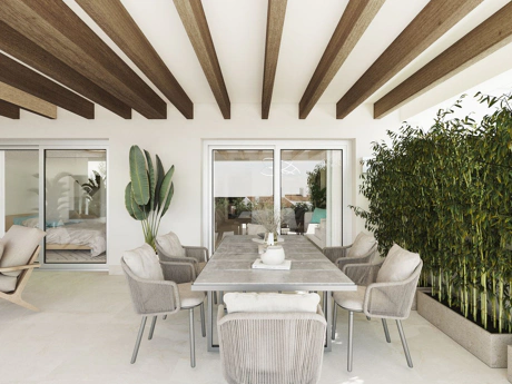 Villa for sale in Benahavis