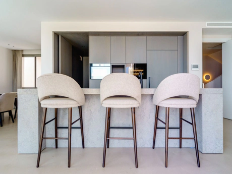 Villa for sale in Estepona