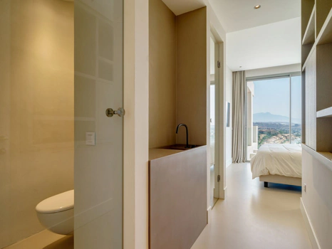Villa for sale in Estepona