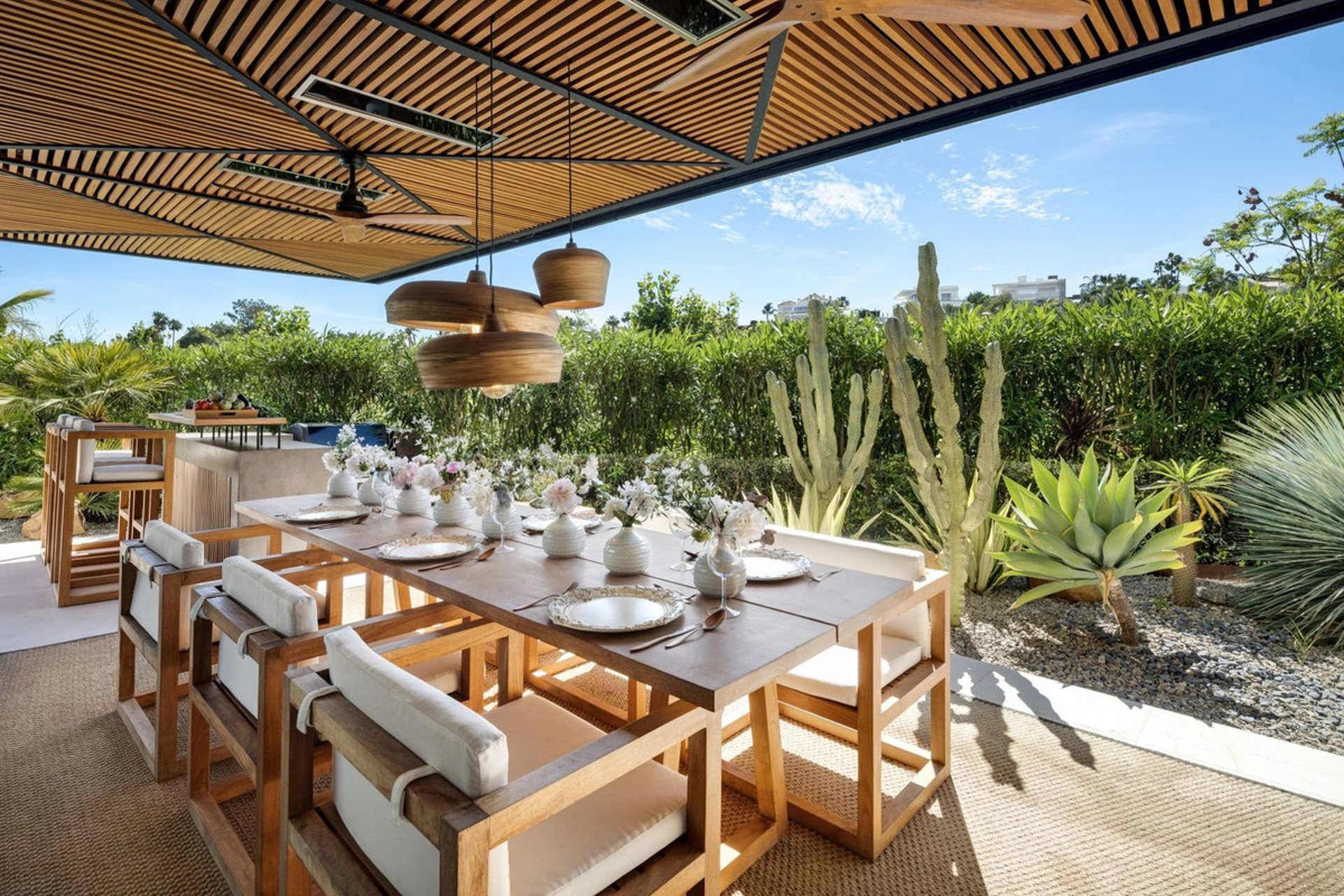 Villa en venta en Nueva Andalucia, Marbella