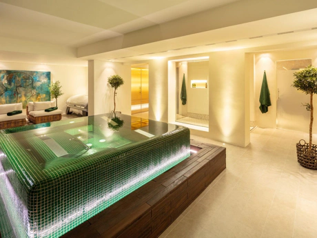Villa for sale in Sierra Blanca, Marbella Golden Mile