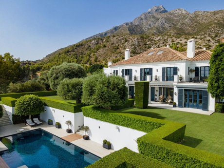 Villa for sale in Sierra Blanca, Marbella Golden Mile