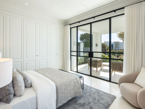 Villa en venta en Nueva Andalucia, Marbella