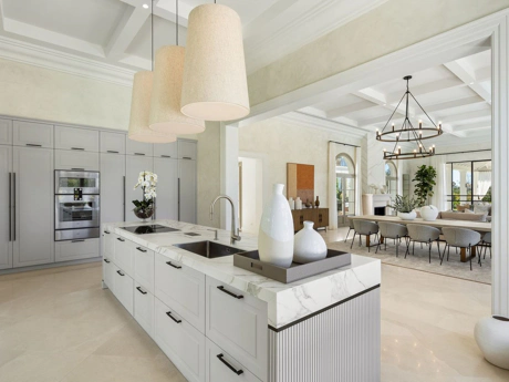 Villa en venta en Nueva Andalucia, Marbella
