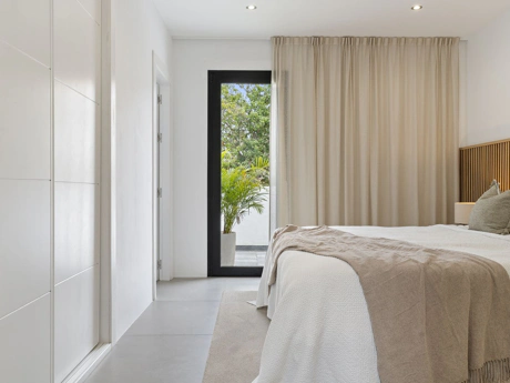 Villa for sale in Nueva Andalucia, Marbella