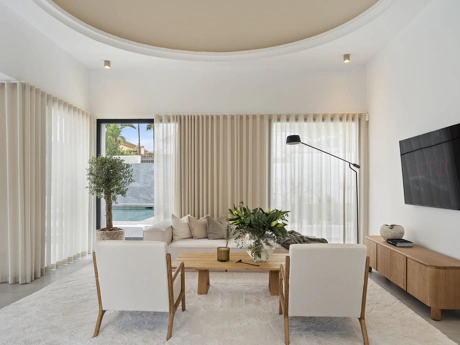 Villa for sale in Nueva Andalucia, Marbella
