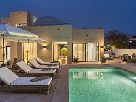 Villa for sale in Nueva Andalucia, Marbella