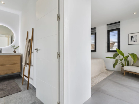 Villa for sale in Nueva Andalucia, Marbella