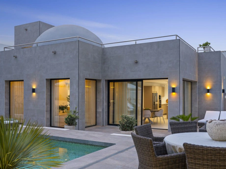 Villa for sale in Nueva Andalucia, Marbella