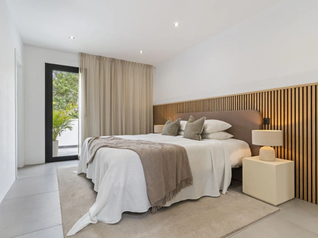 Villa for sale in Nueva Andalucia, Marbella