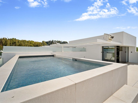 Villa for sale in Marbella Golden Mile