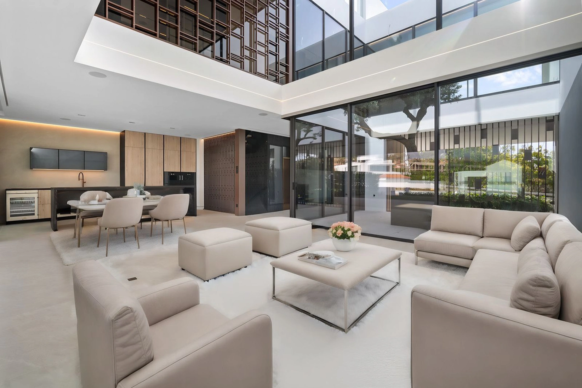Villa for sale in Marbella Golden Mile