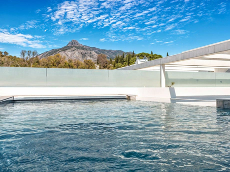 Villa for sale in Marbella Golden Mile