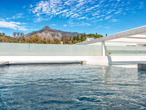 Villa for sale in Marbella Golden Mile