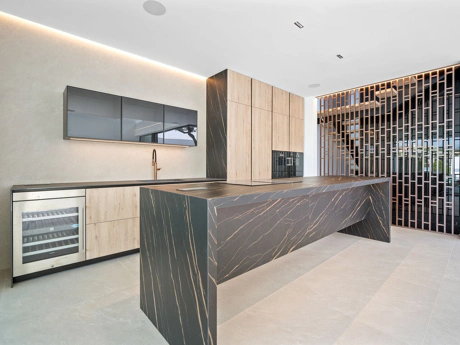Villa for sale in Marbella Golden Mile