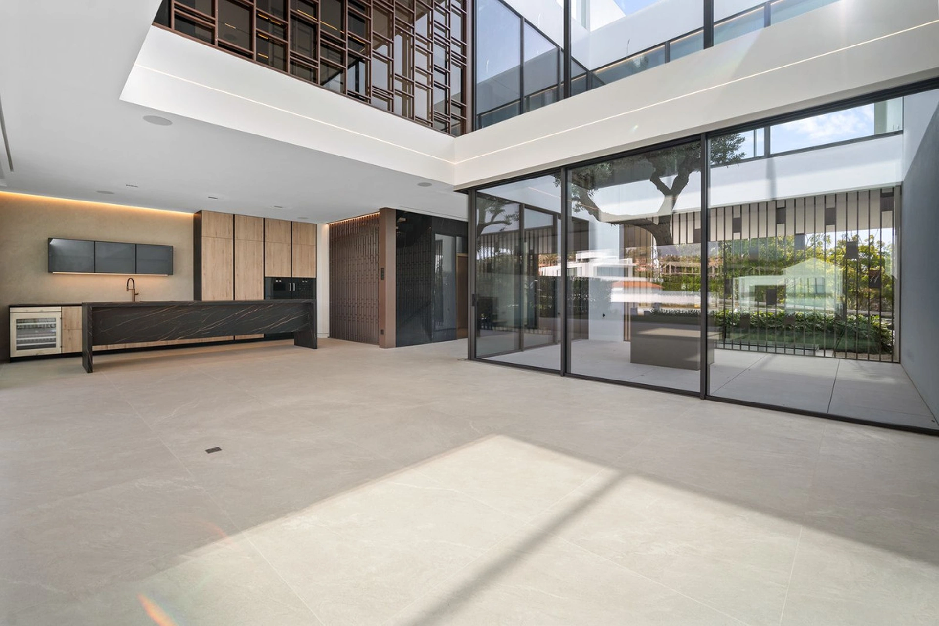 Villa for sale in Marbella Golden Mile