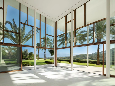 Villa for sale in Casares