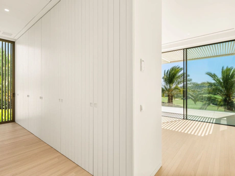 Villa for sale in Casares