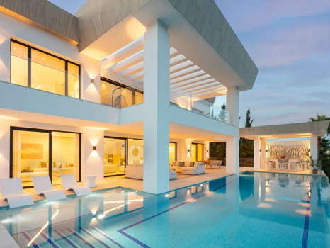 Villa en venta en Benahavis