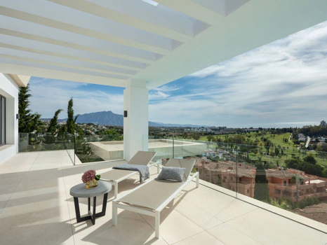 Villa en venta en Benahavis