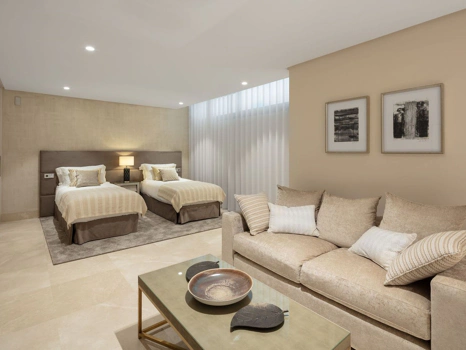 Villa en venta en Benahavis